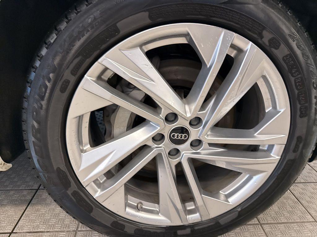 used 2022 Audi Q7 car, priced at $40,995