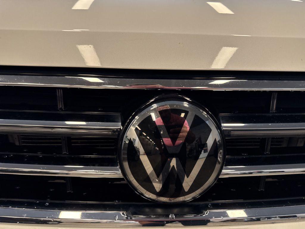 used 2022 Volkswagen Tiguan car, priced at $23,995