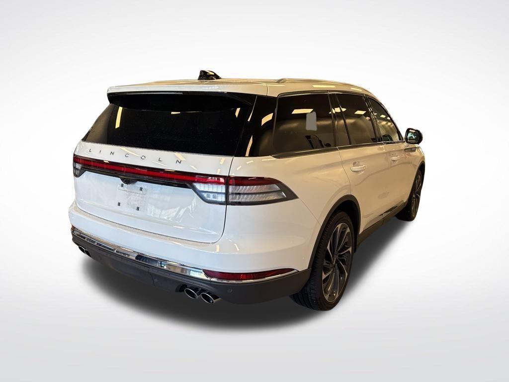 used 2025 Lincoln Aviator car, priced at $66,995