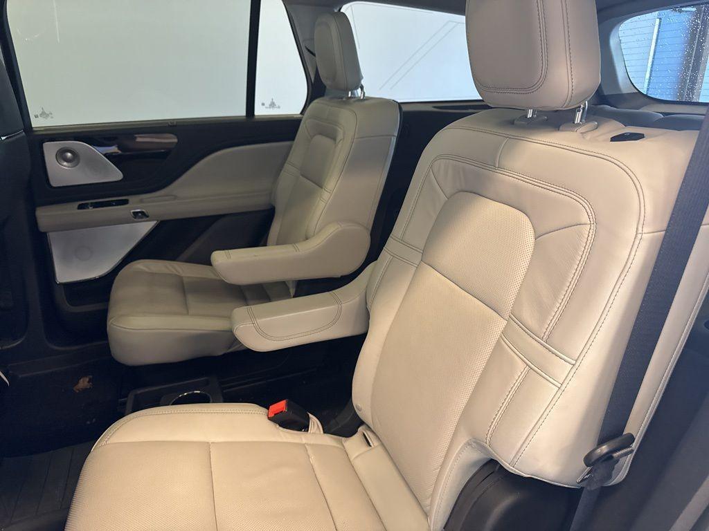 used 2025 Lincoln Aviator car, priced at $66,995
