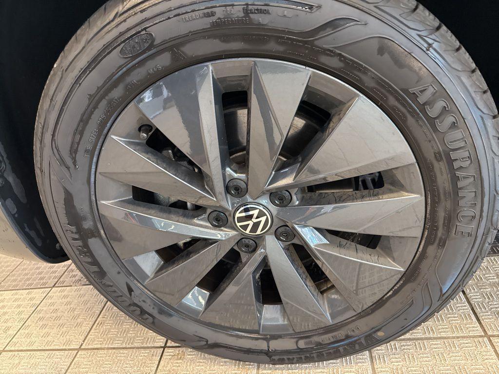 used 2022 Volkswagen Taos car, priced at $19,999
