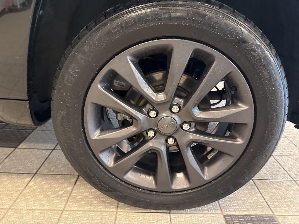 used 2019 Jeep Grand Cherokee car, priced at $20,495