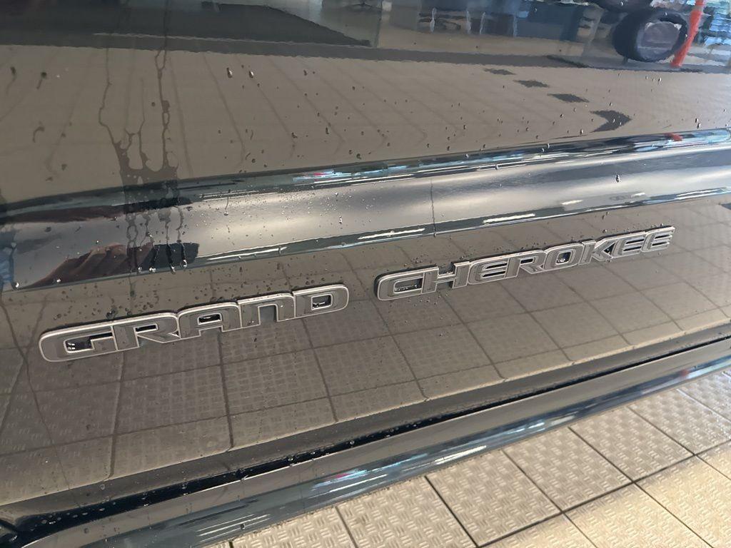 used 2019 Jeep Grand Cherokee car, priced at $20,495