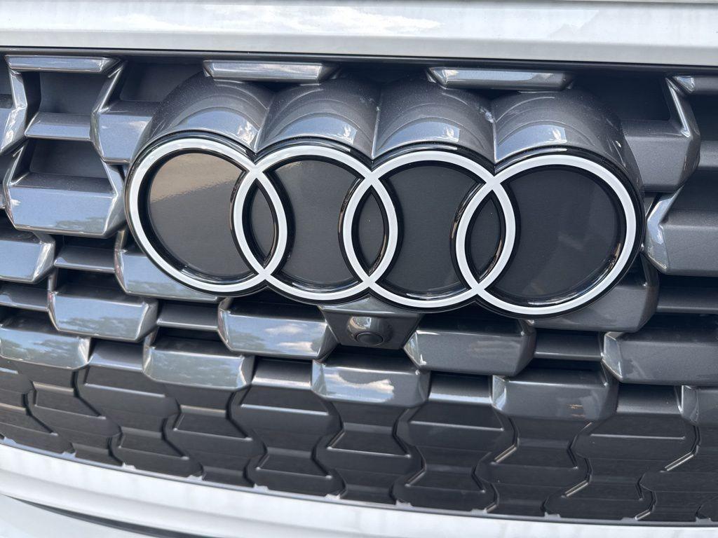 new 2025 Audi Q5 car, priced at $53,689