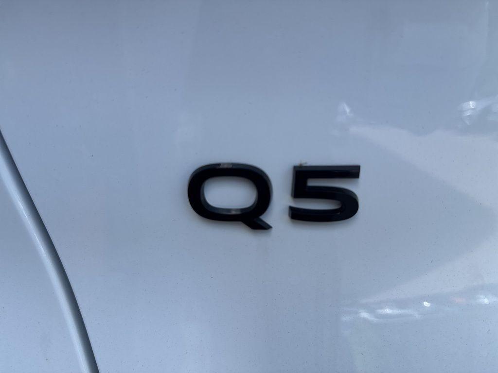 new 2025 Audi Q5 car, priced at $53,689