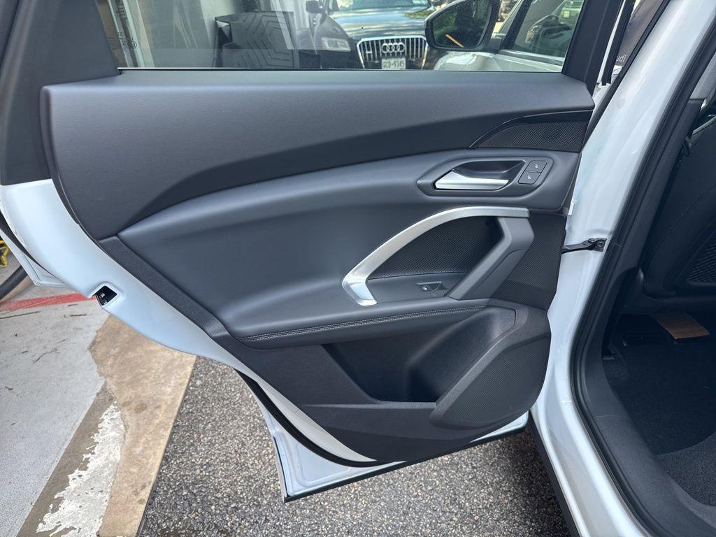 new 2025 Audi Q5 car, priced at $53,689