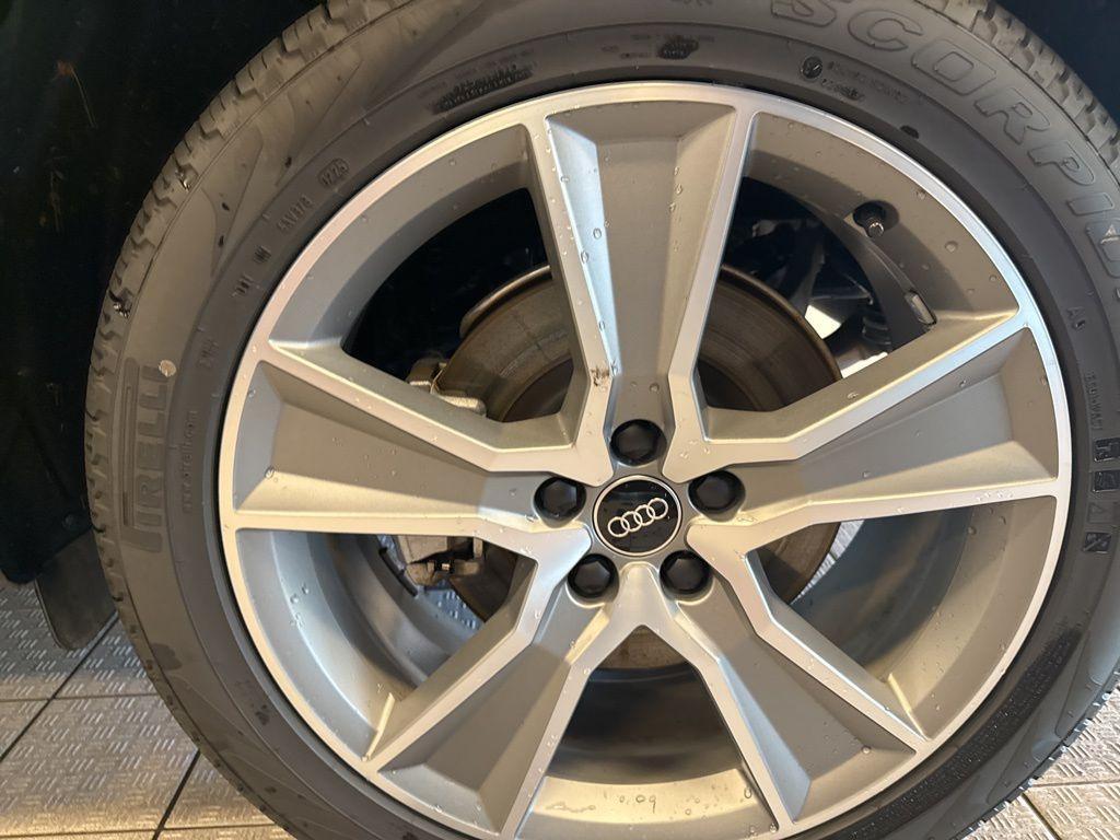 used 2025 Audi Q5 car, priced at $45,995