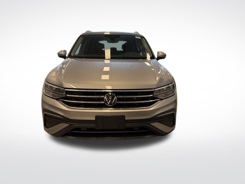 used 2024 Volkswagen Tiguan car, priced at $31,274