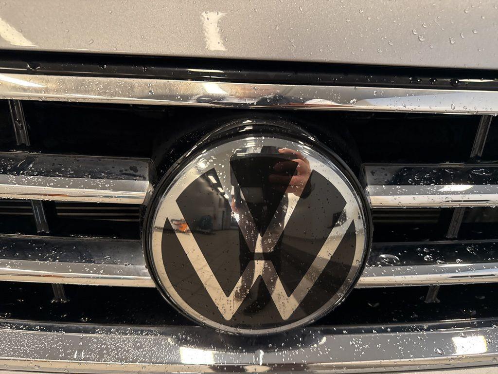 used 2024 Volkswagen Tiguan car, priced at $31,274