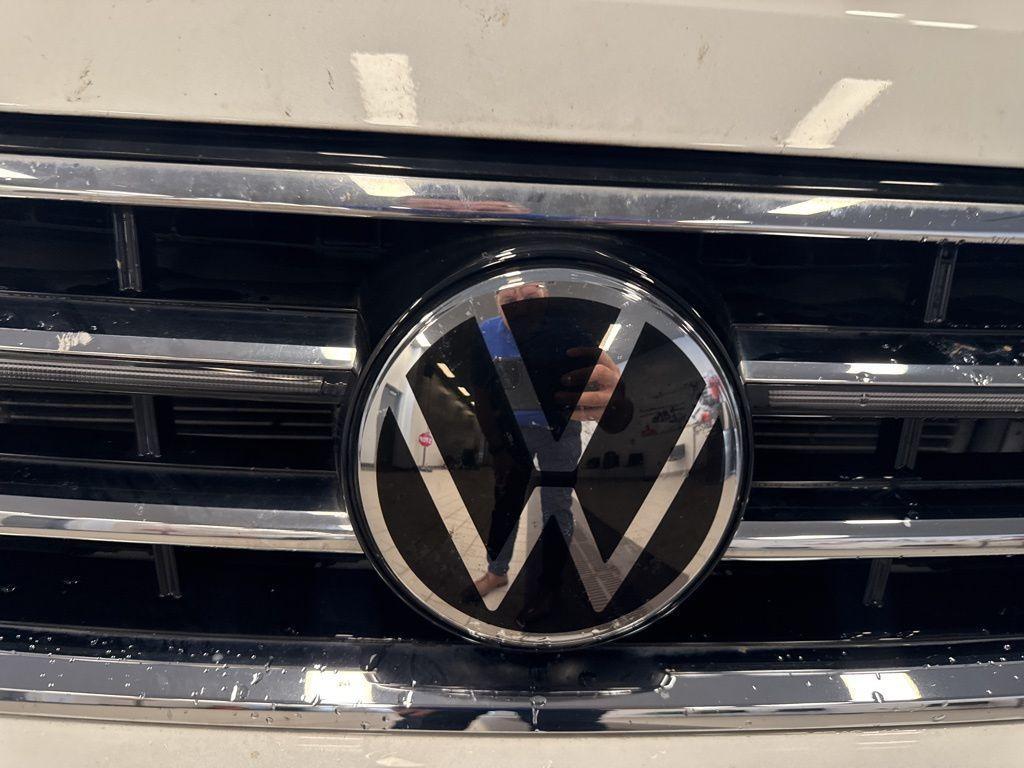 used 2022 Volkswagen Tiguan car, priced at $27,595