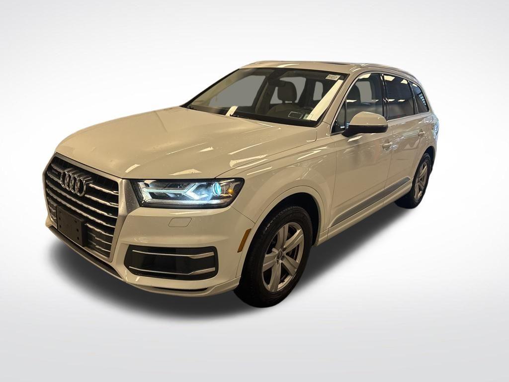 used 2018 Audi Q7 car, priced at $18,999