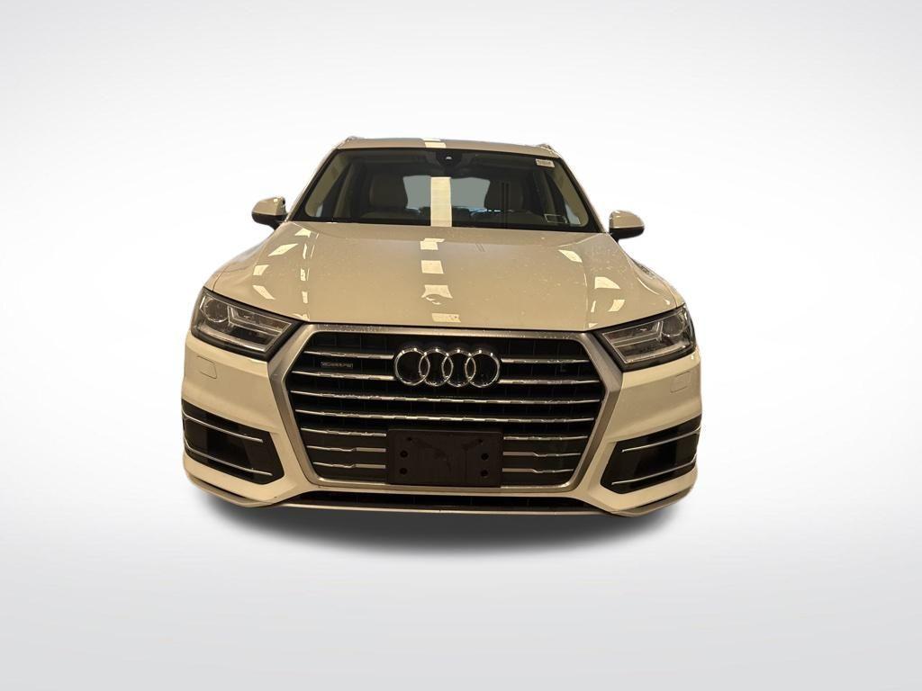 used 2018 Audi Q7 car, priced at $18,999