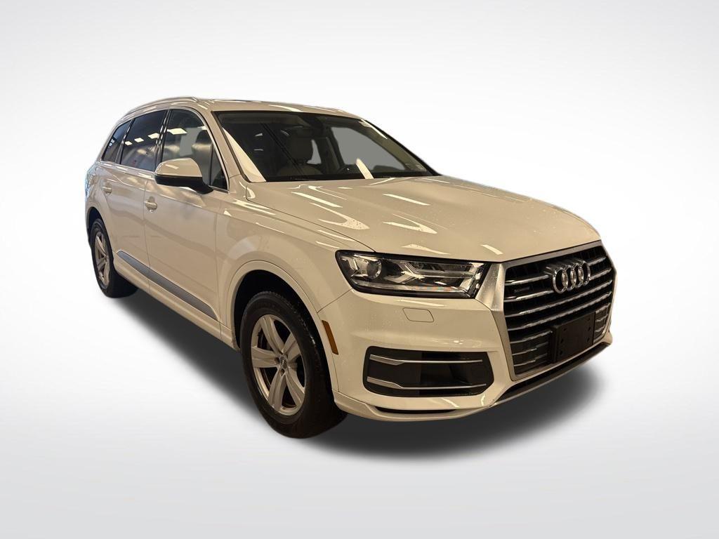 used 2018 Audi Q7 car, priced at $18,999
