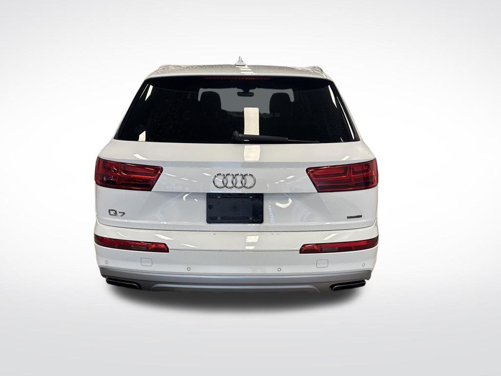 used 2018 Audi Q7 car, priced at $18,999