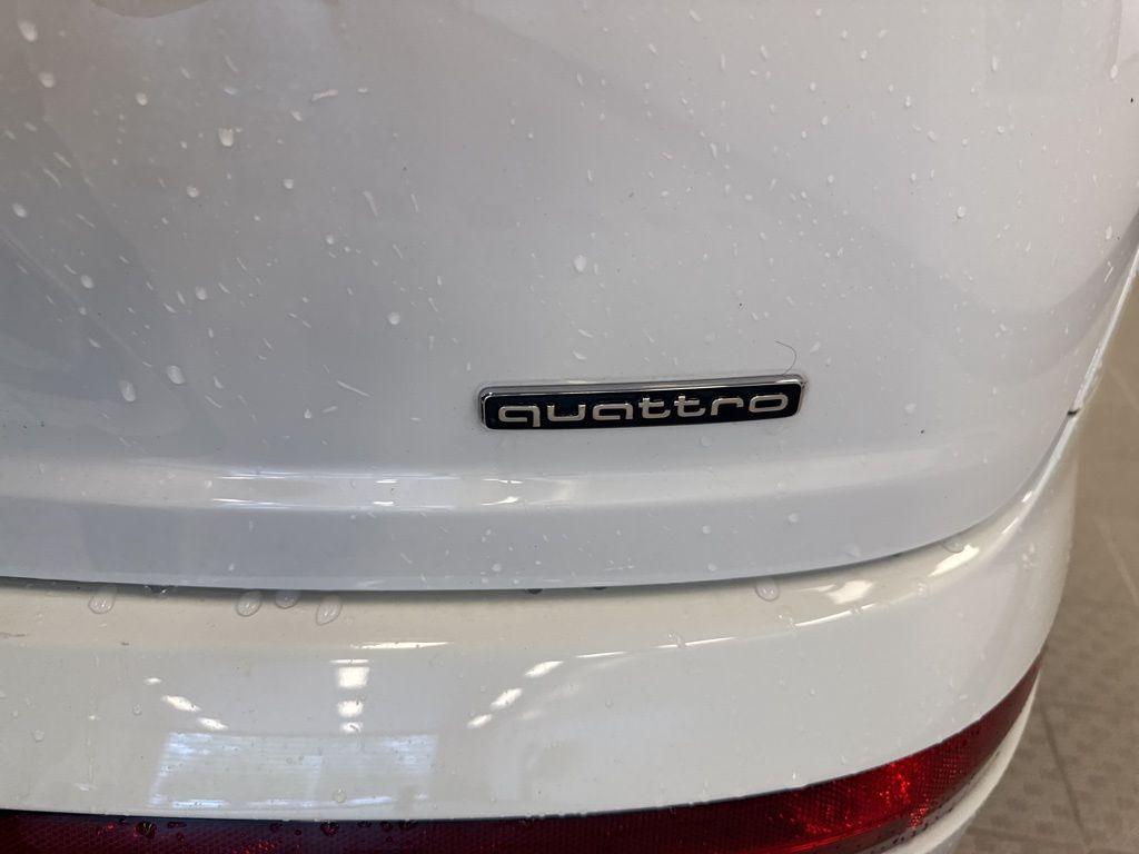 used 2018 Audi Q7 car, priced at $18,999