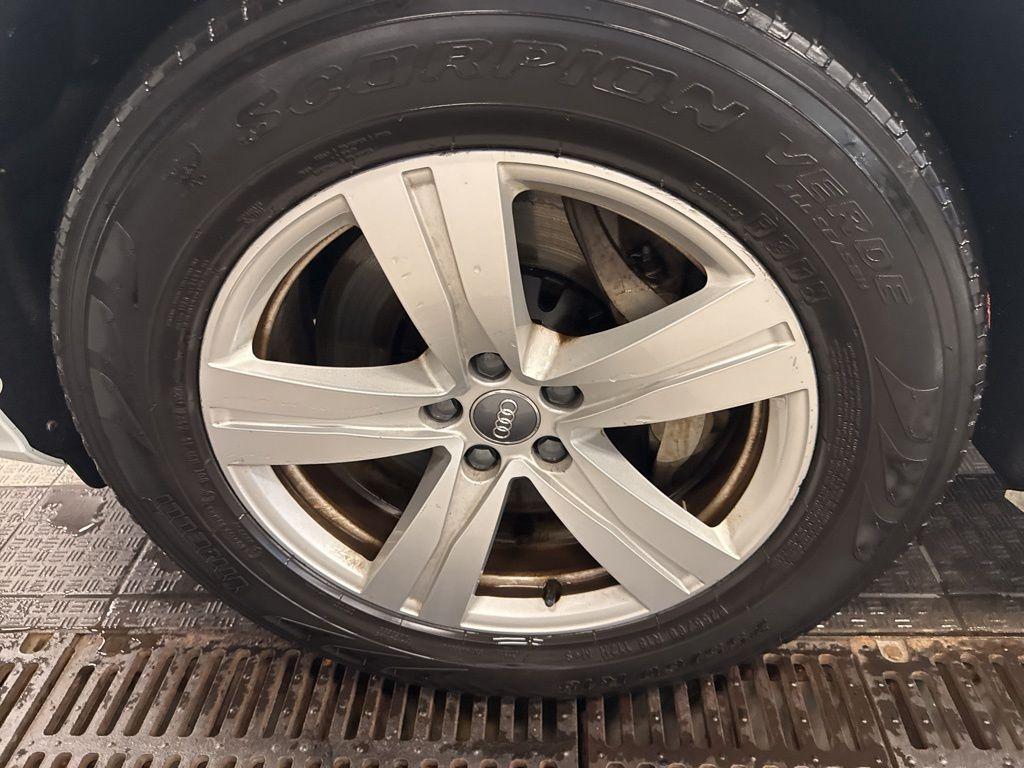 used 2018 Audi Q7 car, priced at $18,999