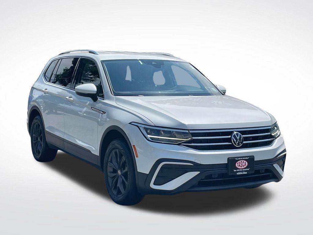 used 2023 Volkswagen Tiguan car