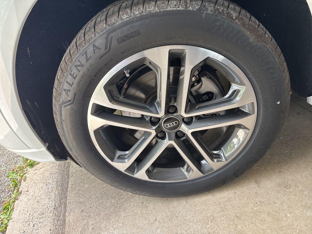 new 2025 Audi Q5 car, priced at $57,775