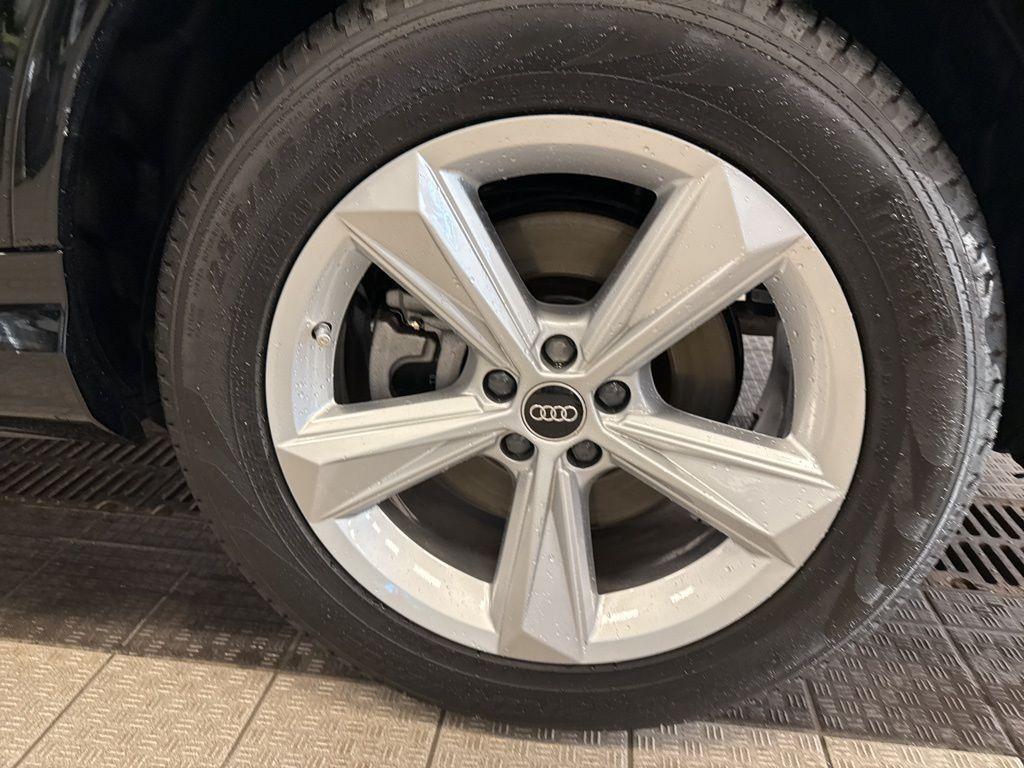 used 2022 Audi Q7 car, priced at $41,495