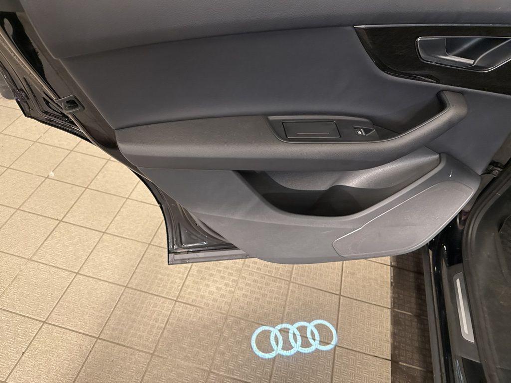 used 2022 Audi Q7 car, priced at $41,495