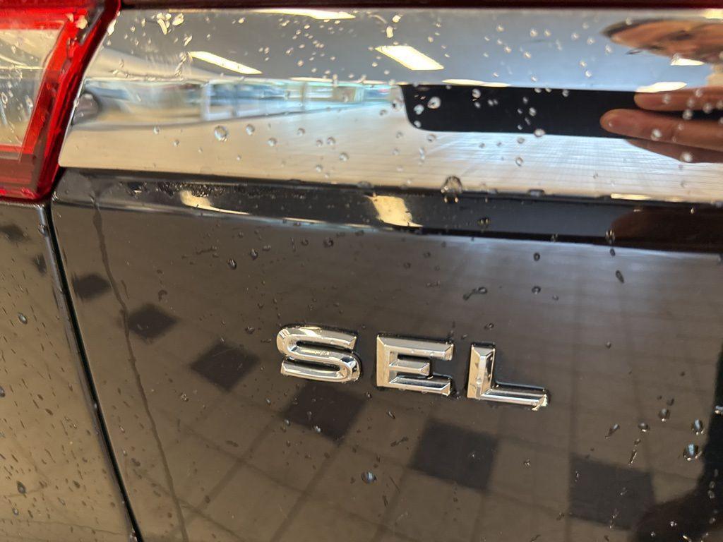 used 2019 Volkswagen Atlas car, priced at $19,999