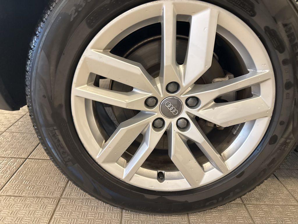 used 2020 Audi Q5 car, priced at $23,995