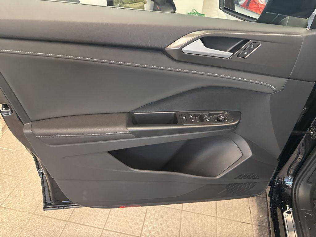 used 2025 Volkswagen Taos car, priced at $30,995