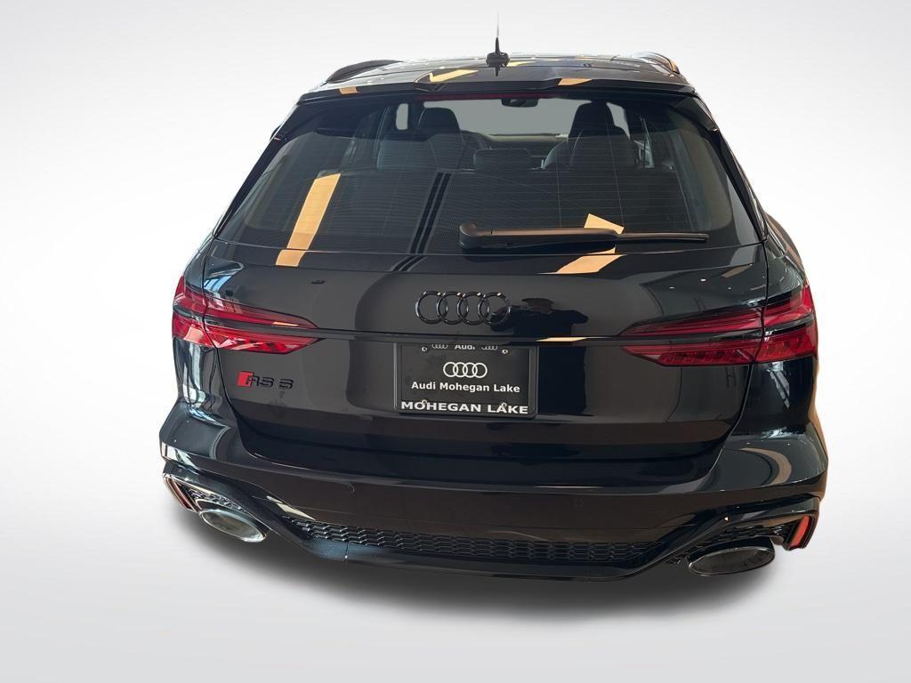 new 2025 Audi RS 6 Avant car, priced at $139,640