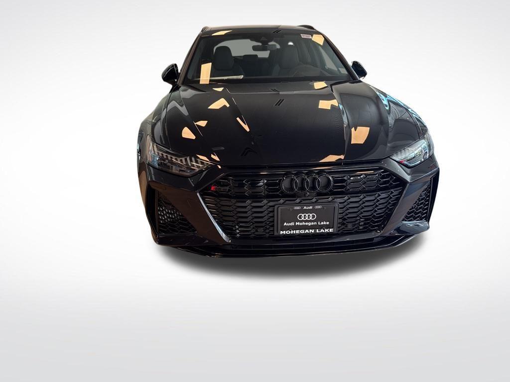 new 2025 Audi RS 6 Avant car, priced at $139,640