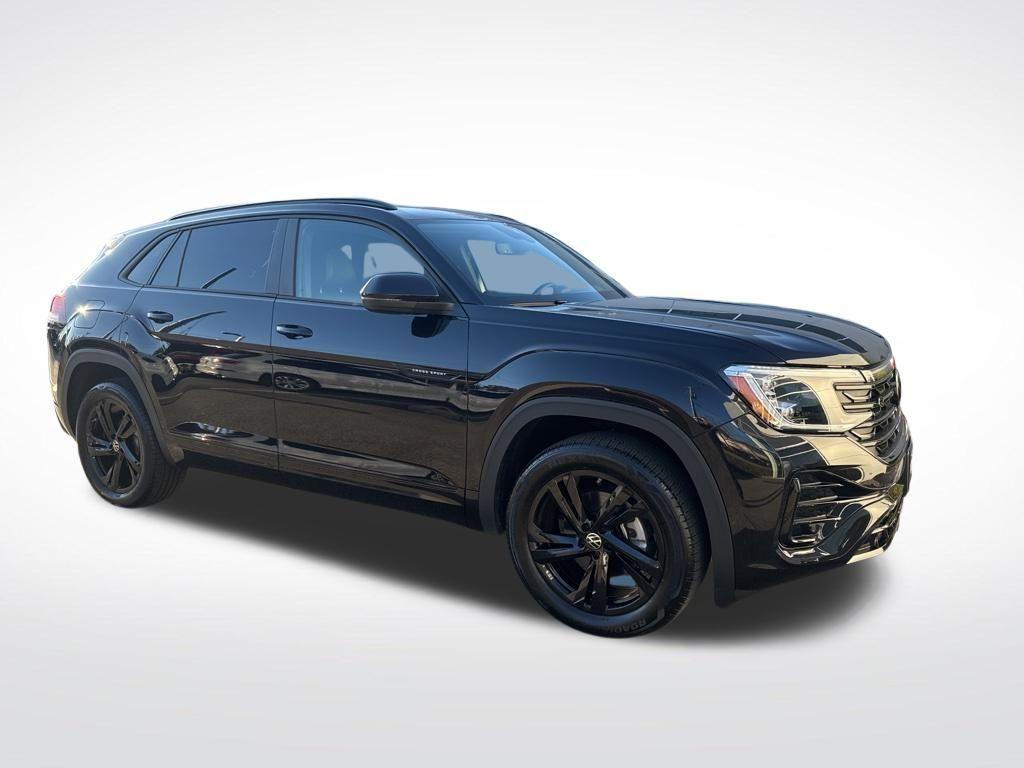 used 2025 Volkswagen Atlas Cross Sport car, priced at $43,532
