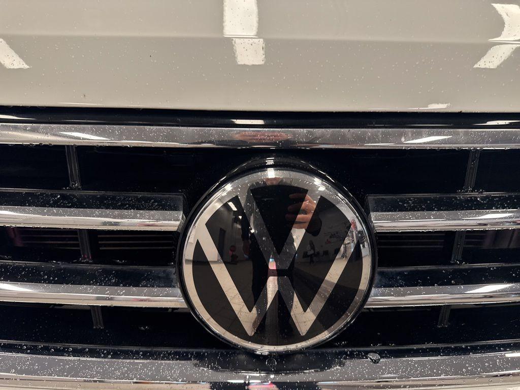 used 2022 Volkswagen Tiguan car, priced at $21,399