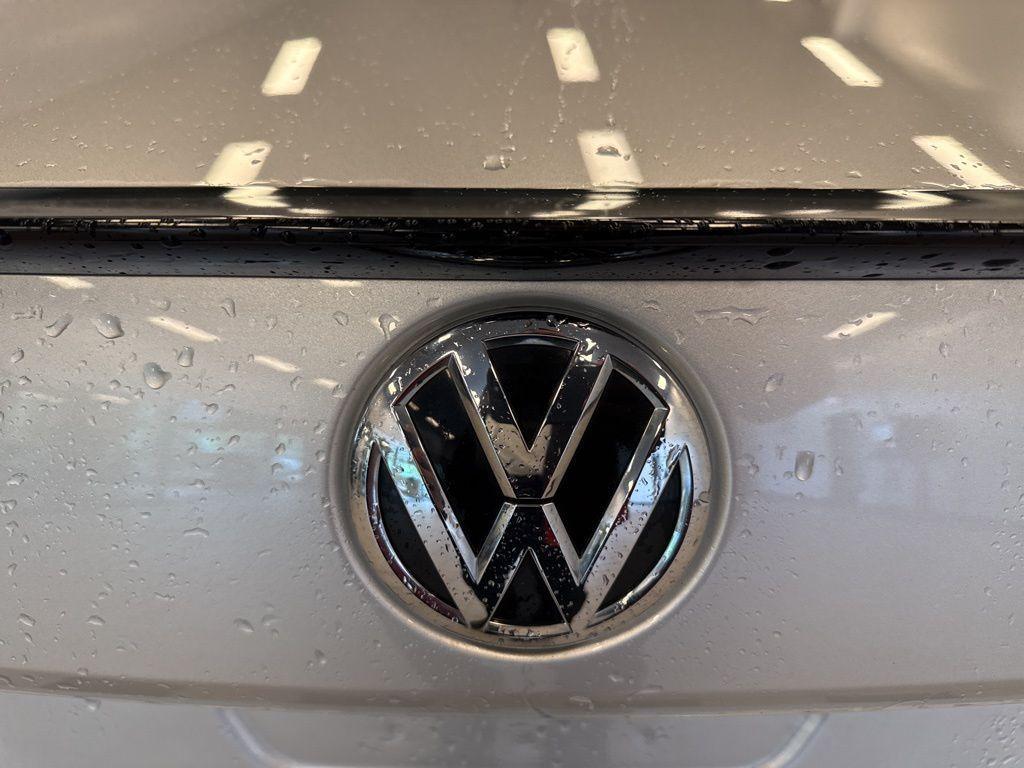 used 2018 Volkswagen Passat car, priced at $14,995