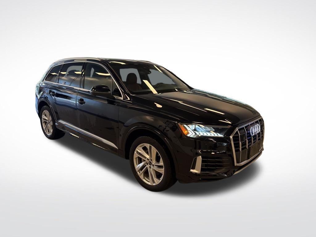 used 2023 Audi Q7 car, priced at $45,998