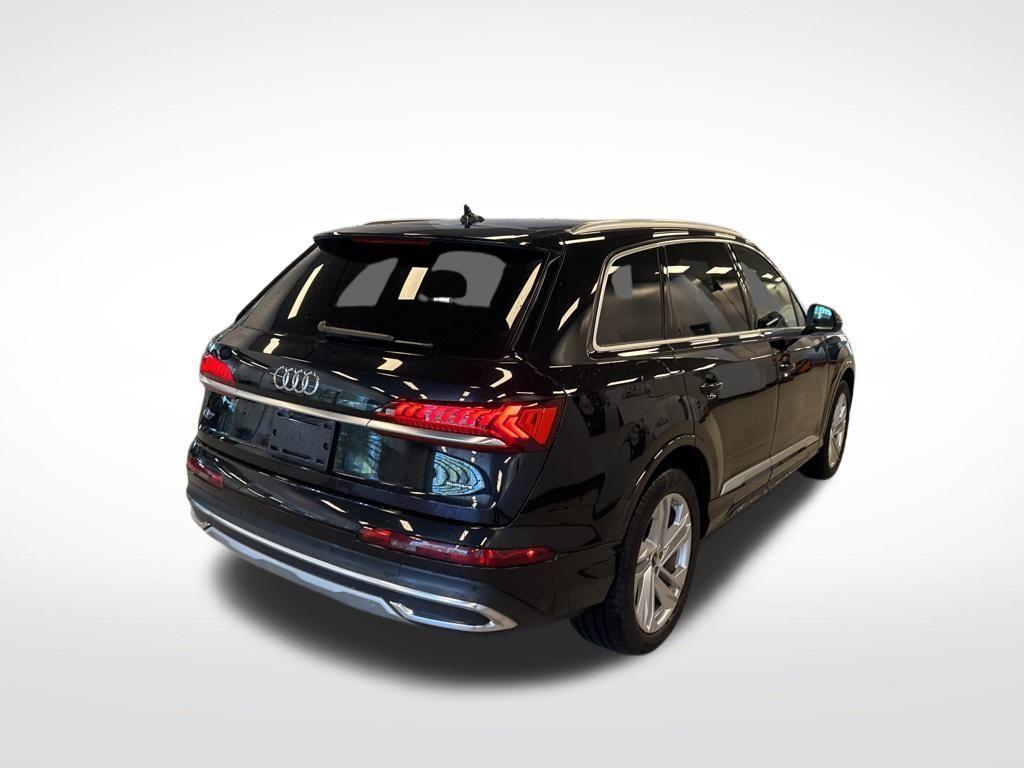 used 2023 Audi Q7 car, priced at $45,998