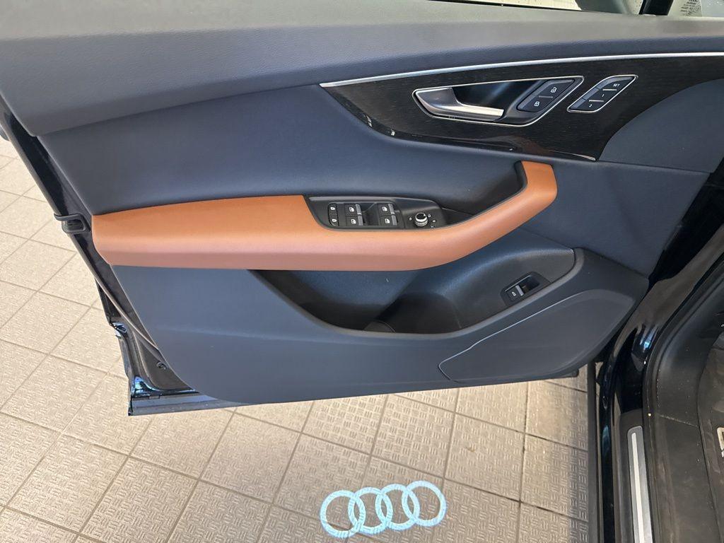 used 2023 Audi Q7 car, priced at $45,998