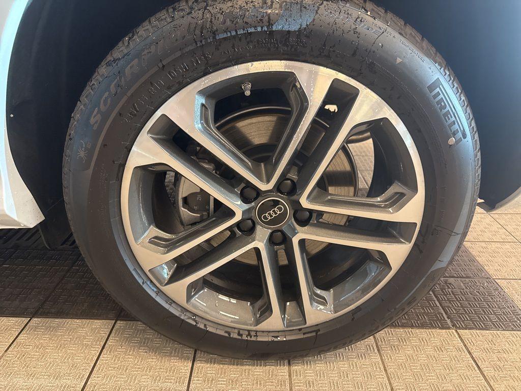 new 2025 Audi Q5 car, priced at $57,775