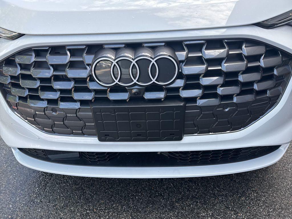 new 2025 Audi Q5 car, priced at $61,430