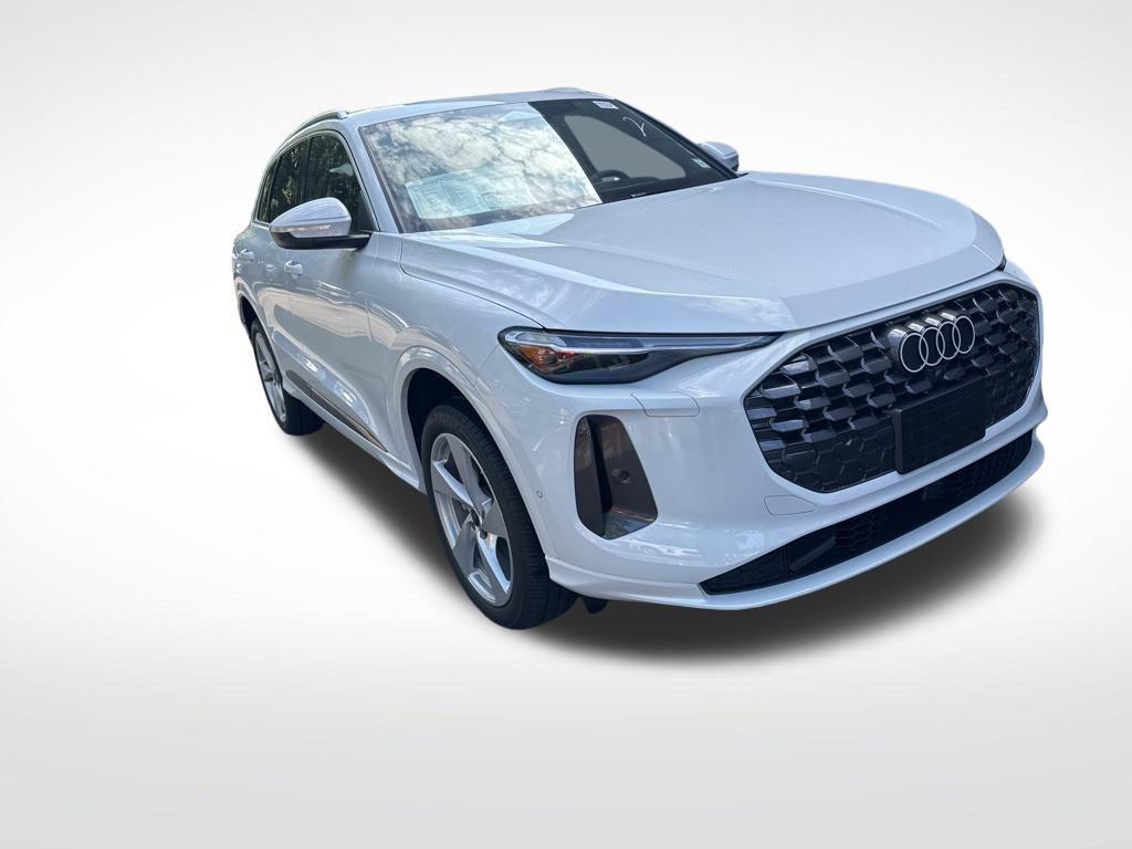 new 2025 Audi Q5 car, priced at $61,430
