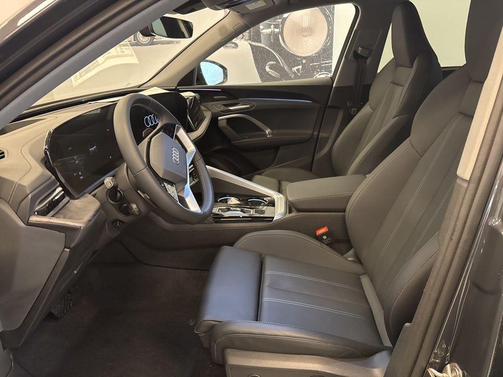 new 2025 Audi Q5 car, priced at $61,105
