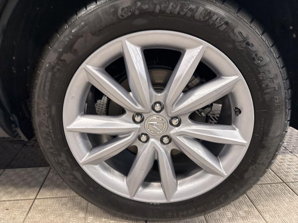 used 2022 Acura RDX car, priced at $31,995