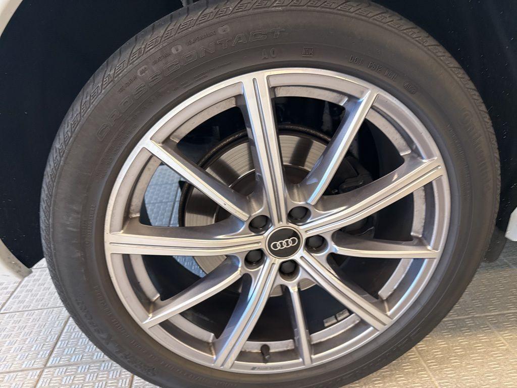 used 2023 Audi SQ5 car, priced at $43,995
