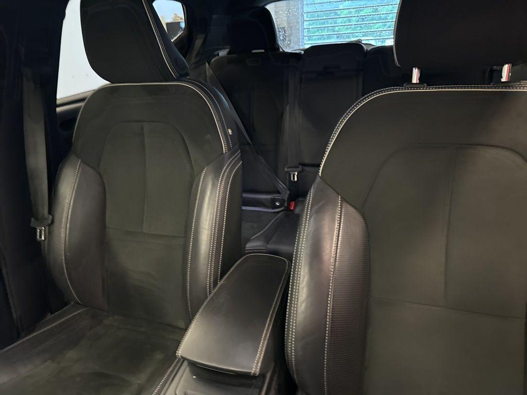 used 2020 Volvo XC40 car, priced at $26,495