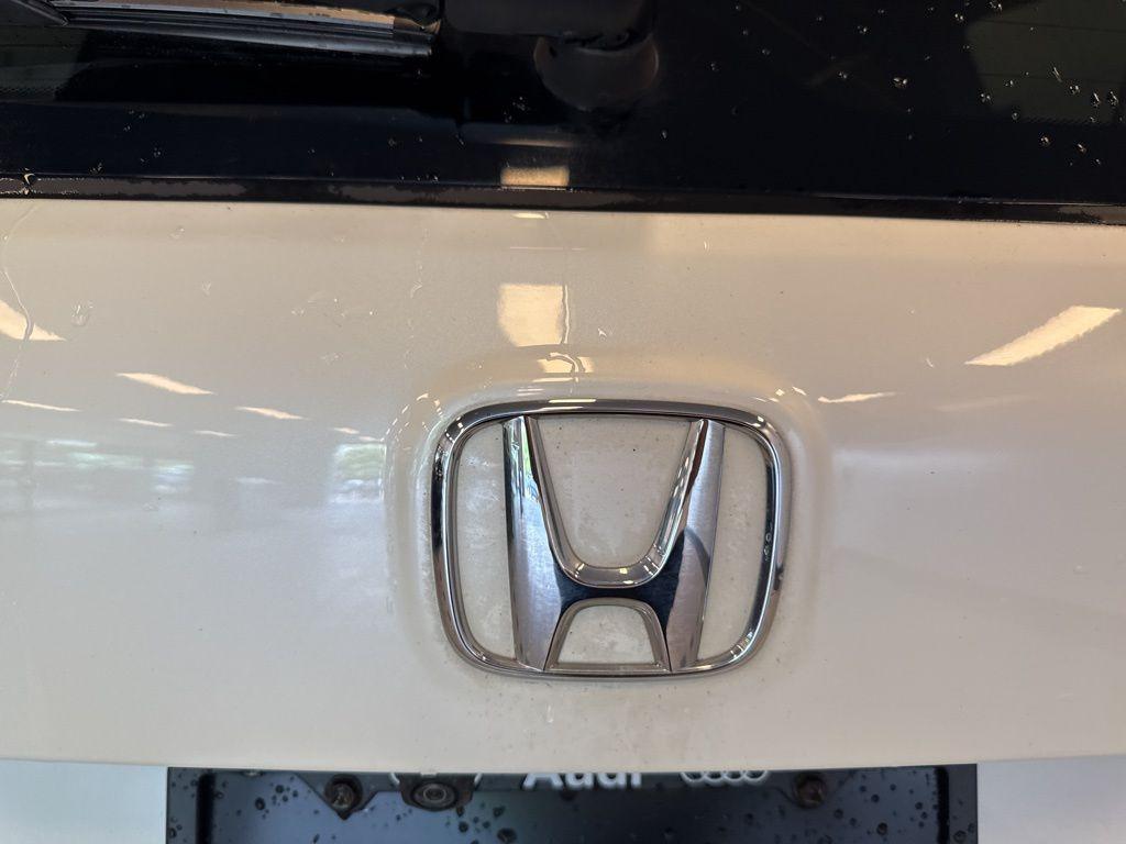 used 2016 Honda Pilot car, priced at $12,999