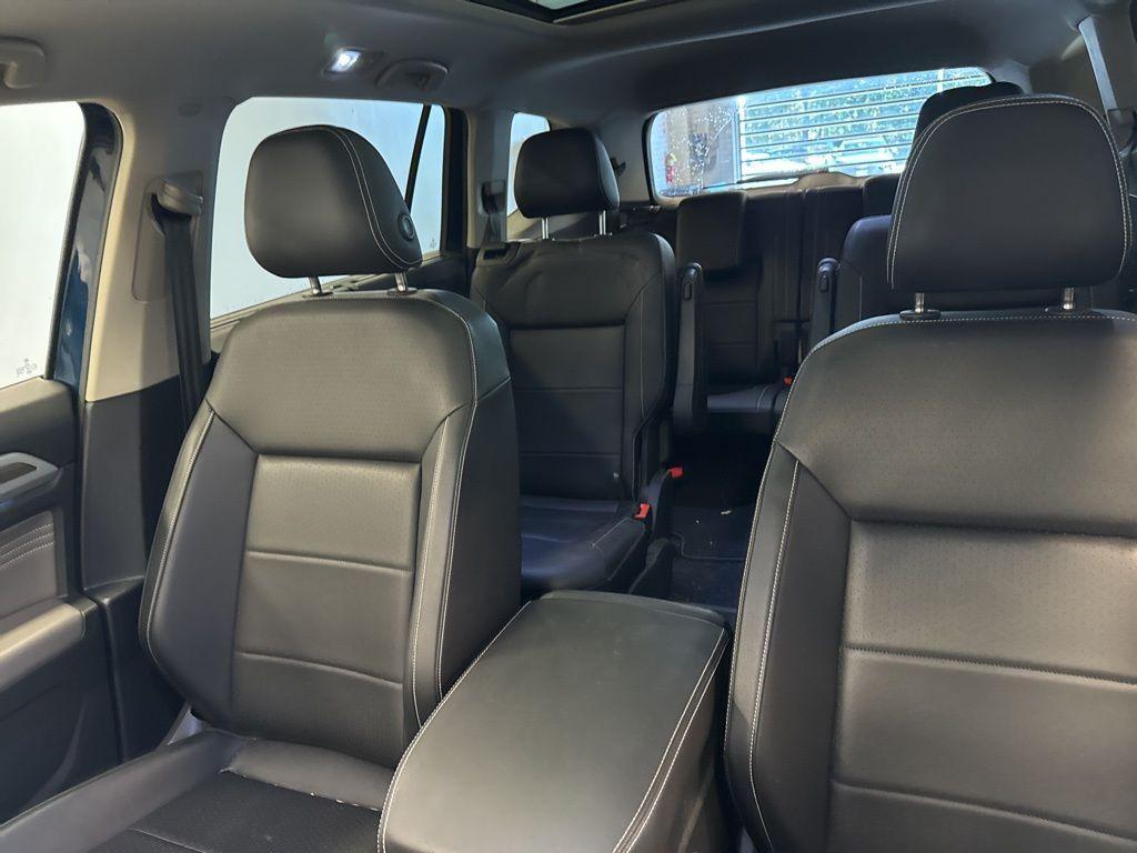 used 2023 Volkswagen Atlas car, priced at $32,499