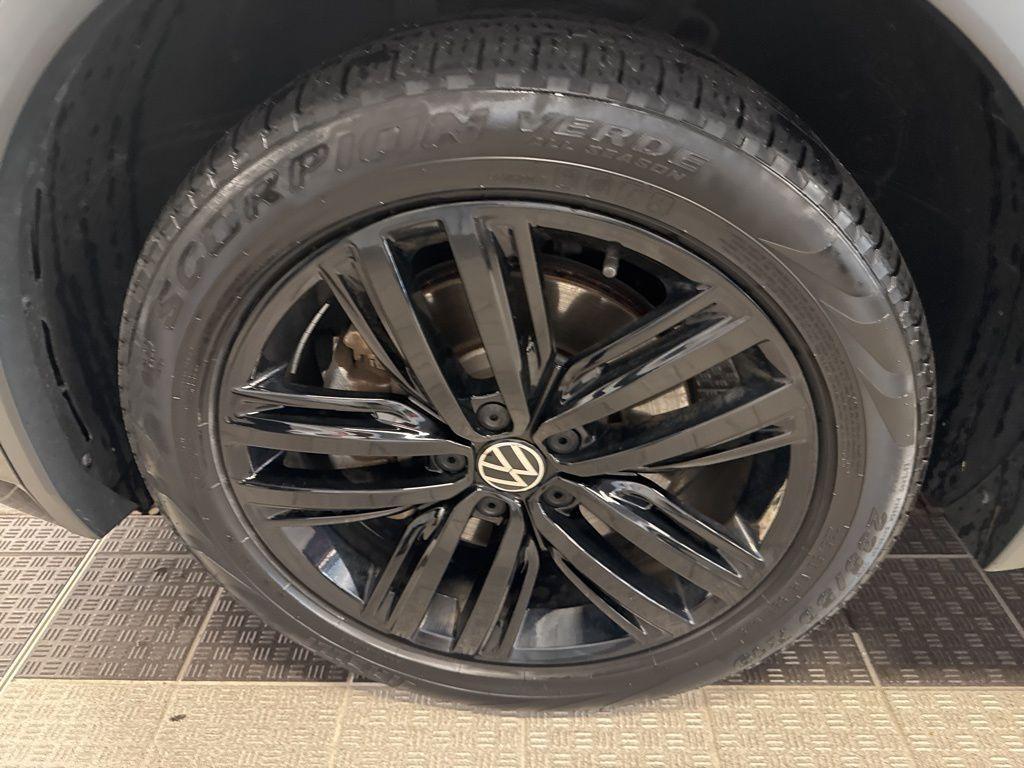 used 2022 Volkswagen Tiguan car, priced at $24,995