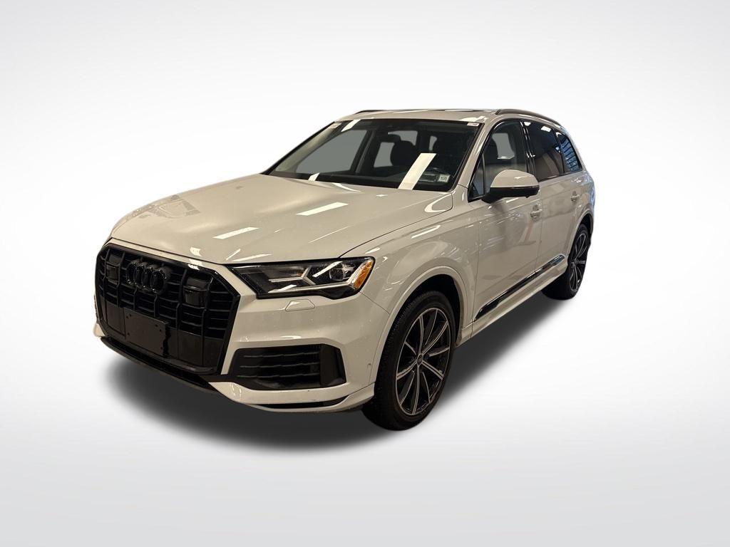 used 2022 Audi Q7 car, priced at $42,995