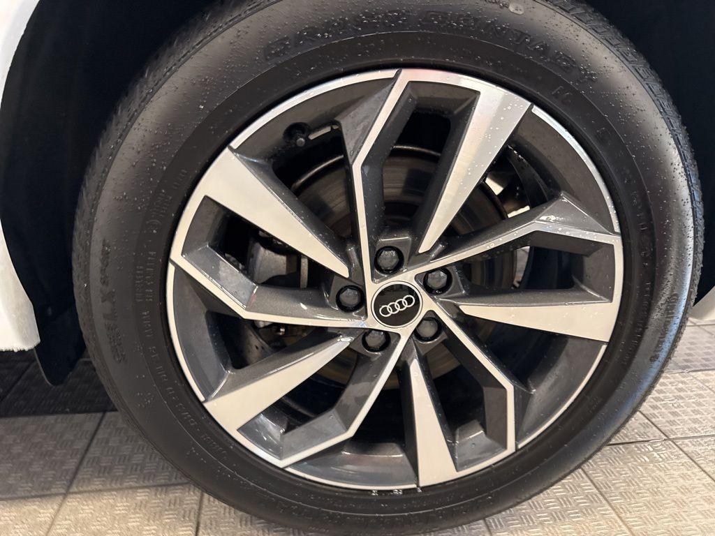 used 2022 Audi Q5 car, priced at $34,592