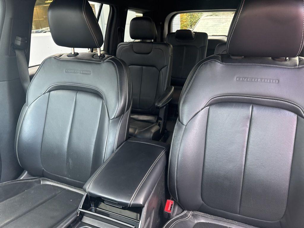 used 2023 Jeep Grand Cherokee L car, priced at $40,599