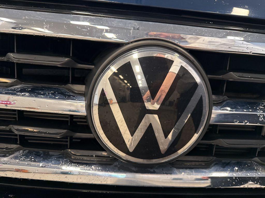 used 2021 Volkswagen Atlas car, priced at $19,995