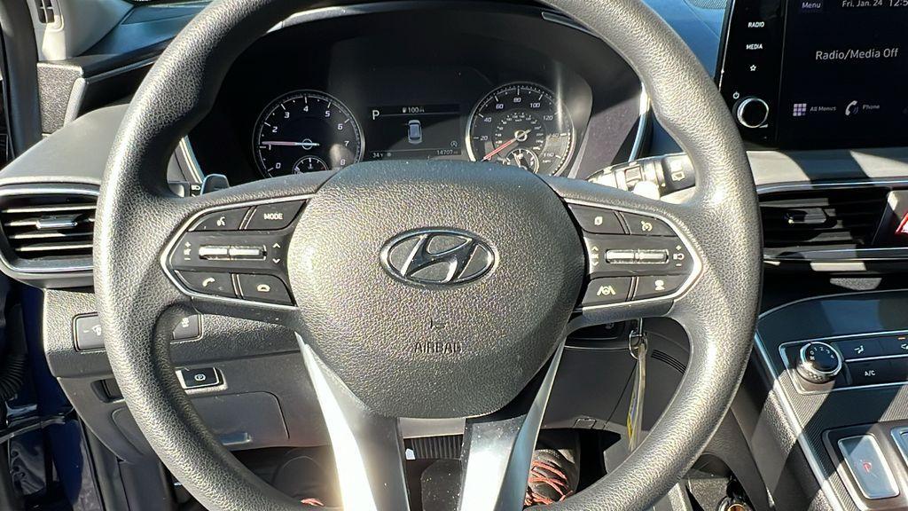 used 2022 Hyundai Santa Fe car, priced at $22,700